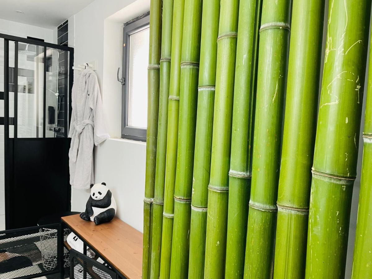 Reve De Panda Avec Sauna Et Jacuzzi Privatif Abrest Exterior photo